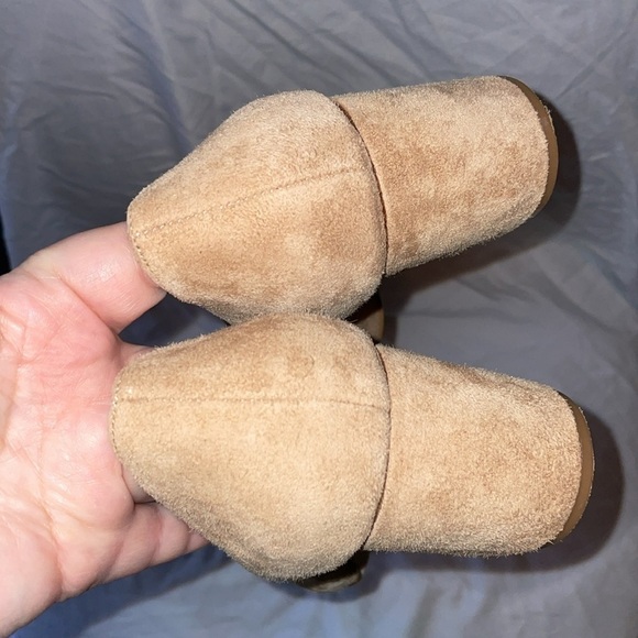 Kate Spade New York Lorin Beige Suede Leather Pump Shoe Gold Bow size 8.5 - Picture 12 of 16